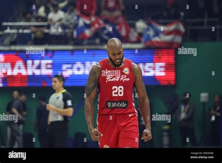 Ismael Romero Biography, Age, Height, Wife, Net Worth, Family