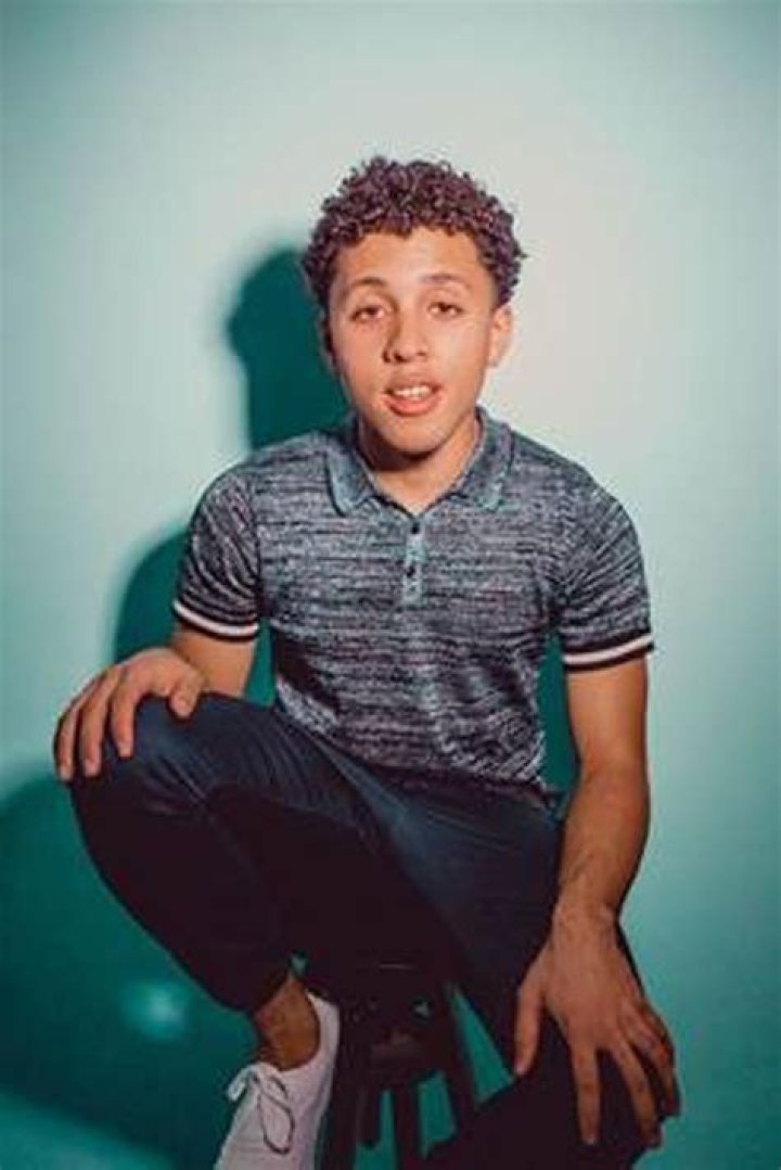 Jaboukie Young-White Biography, Age, Height, Wife, Net Worth, Family