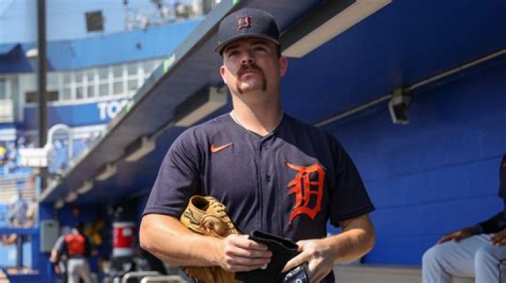 Jake Rogers Biography, Age, Height, Wife, Net Worth, Family