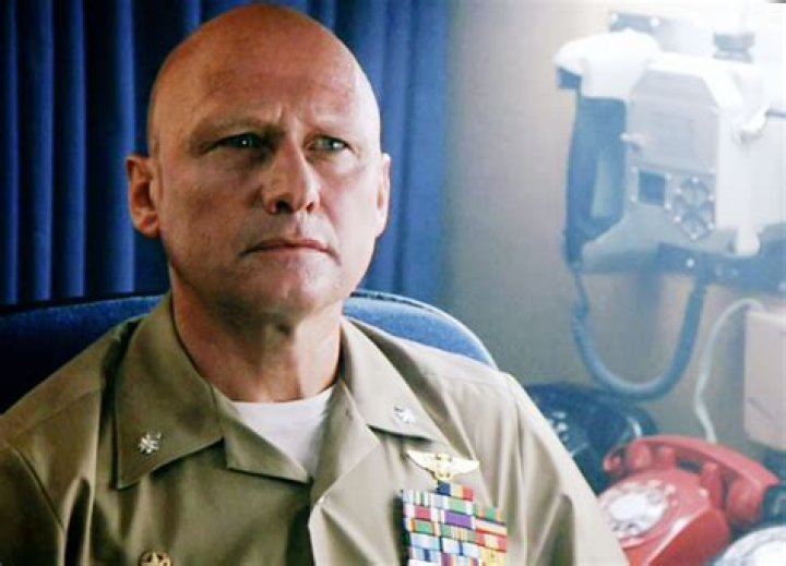 James Tolkan biografía, edad, altura, esposo, net worth, familia