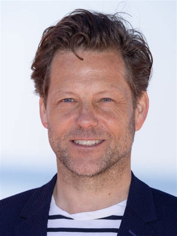 Jamie Bamber Biography, Age, Height, Wife, Net Worth, Family