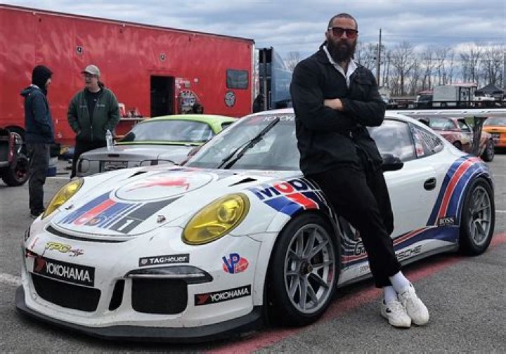 Jared Odrick Biography, Age, Height, Wife, Net Worth, Family