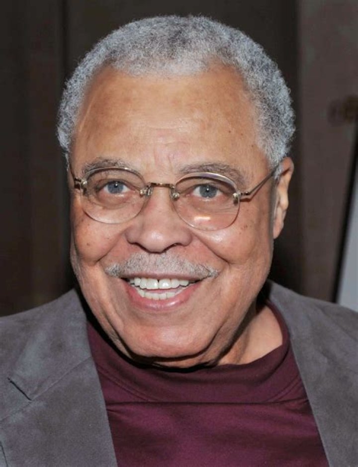 Jay Arlen Jones Biography, Age, Height, Wife, Net Worth, Family