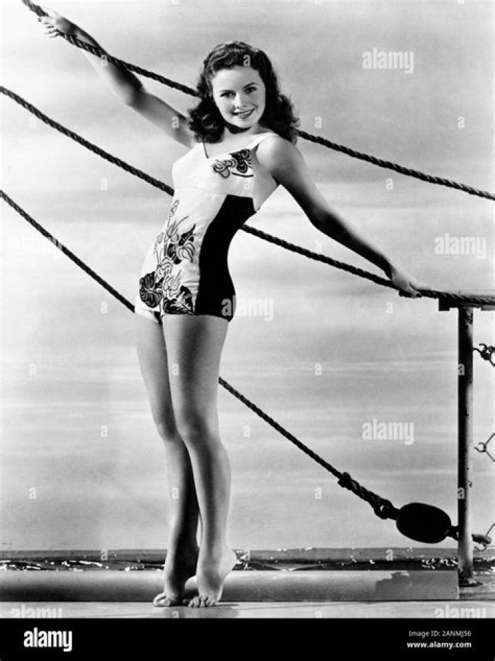 Jeanne Crain Biography, Age, Height, Husband, Net Worth, Family