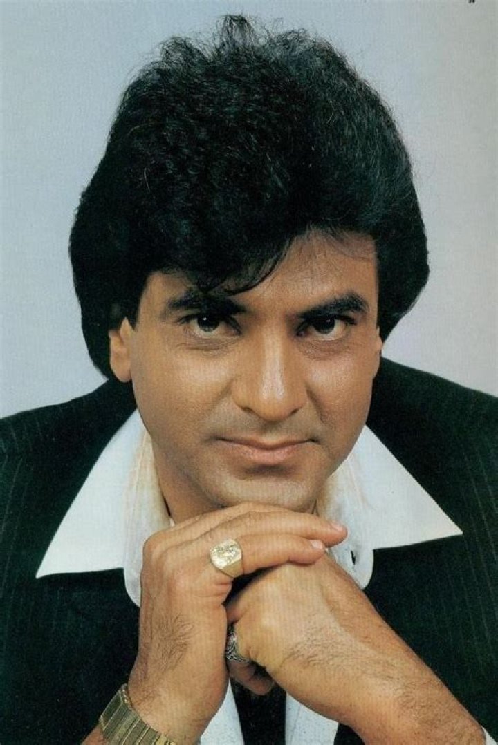 Jeetendra Biography, Age, Height, Wife, Net Worth, Family