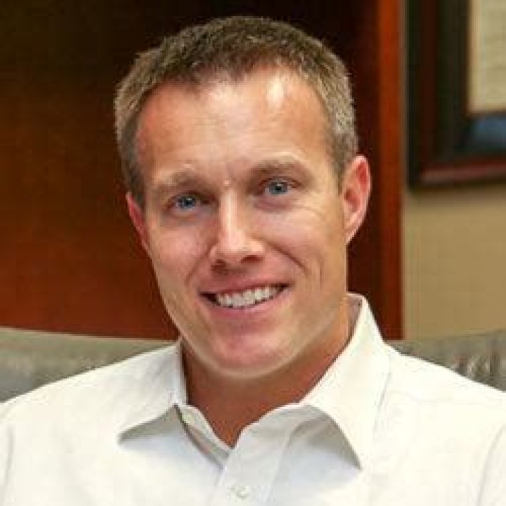 Jeff Hall Biography, Age, Height, Wife, Net Worth, Family