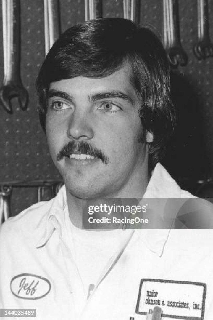 Jeff Hammond Biography, Age, Height, Wife, Net Worth, Family