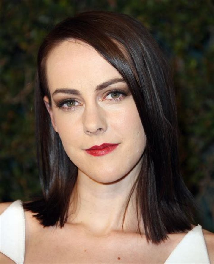 Jena Malone Biography, Age, Height, Husband, Net Worth, Family