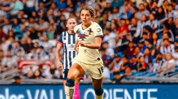 Jennifer Munoz biografía, edad, altura, esposa, net worth, familia