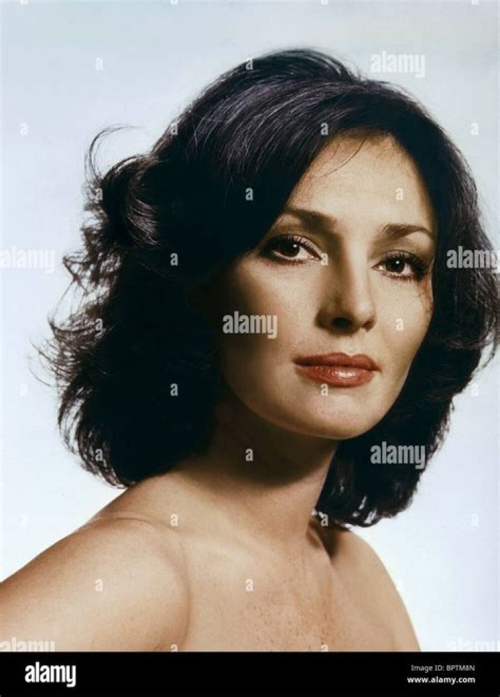 Jennifer O'Neill Biography, Age, Height, Wife, Net Worth and Family