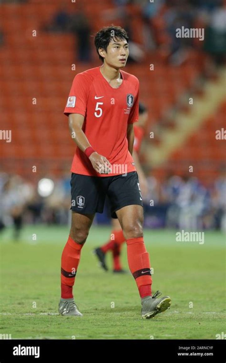 Jeong Tae-wook Biography, Age, Height, Net Worth, Family