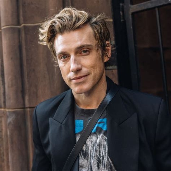 Jeremiah Brent Biography, Age, Height, Wife, Net Worth, Family