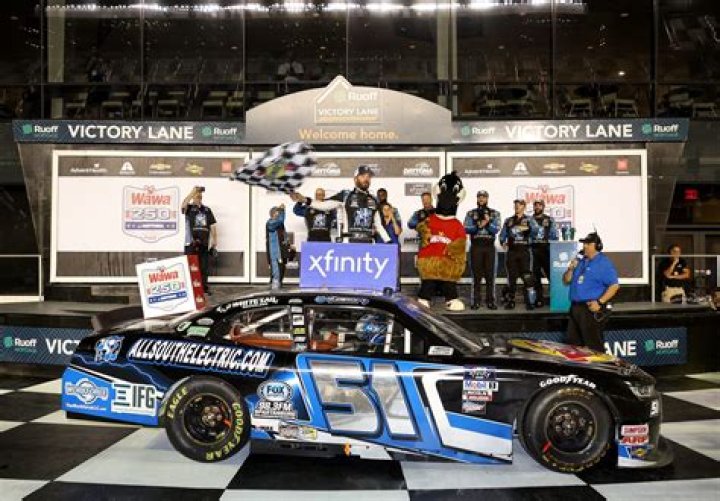 Jeremy Clements Biography, Age, Height, Wife, Net Worth, Family