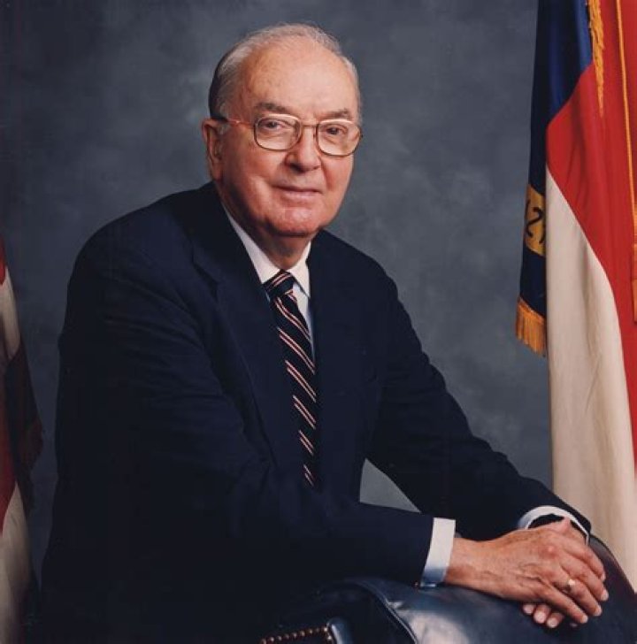 Jesse Helms Biography, Age, Height, Wife, Net Worth, Family