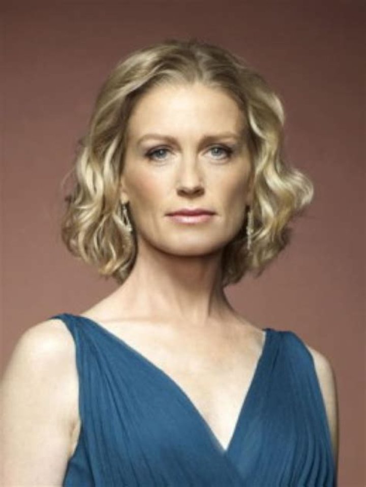 Jessica Tuck Biography, Age, Height, Husband, Net Worth, Family