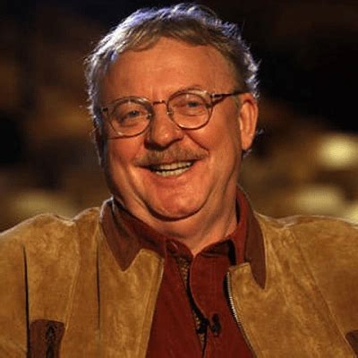 Jim Jacobs biografía, edad, altura, esposo, net worth, familia