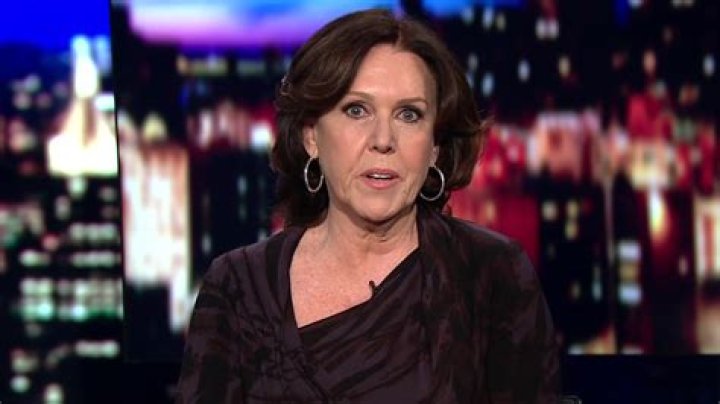 Joan Walsh Biography, Age, Height, Husband, Net Worth, Family