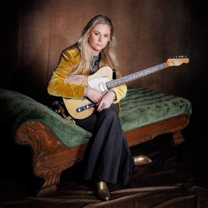 Joanne Shaw Taylor Biography, Age, Height, Husband, Net Worth, Family