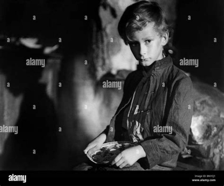 John Howard Davies Biography, Age, Height, Wife, Net Worth, Family