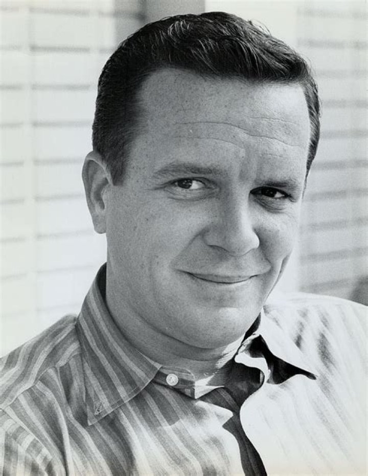 John Lasell Biography, Age, Height, Wife, Net Worth, Family