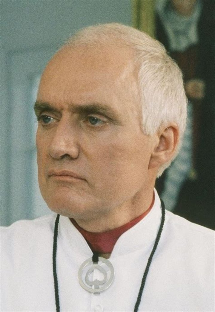 John P. Ryan Biography, Age, Height, Wife, Net Worth, Family