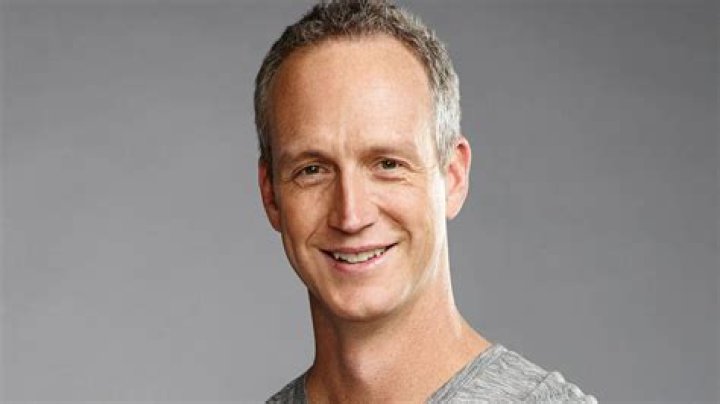 John Weisbarth biografía, edad, altura, esposo, net worth, familia