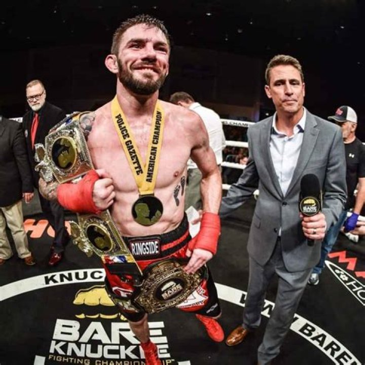 Johnny Bedford Biography, Age, Height, Wife, Net Worth, Family