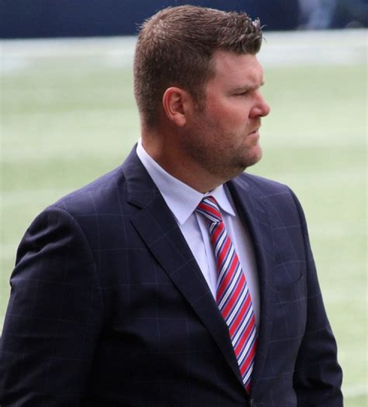 Jon Robinson Biography, Age, Height, Wife, Net Worth, Family