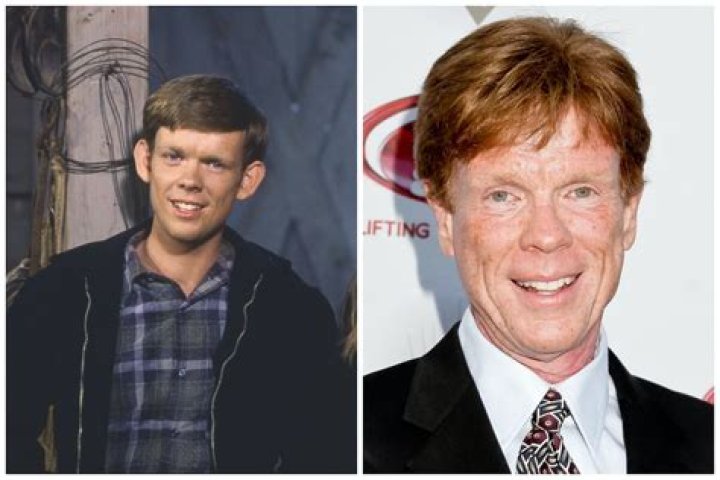 Jon Walmsley Biography, Age, Height, Wife, Net Worth, Family