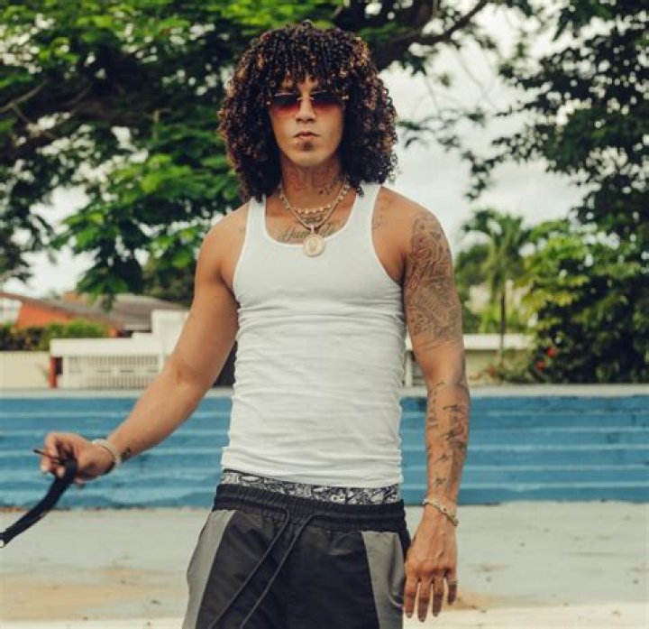 Jon Z Biography, Age, Height, Wife, Net Worth, Family