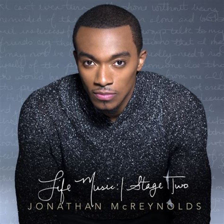 Jonathan McReynolds biografía, edad, altura, esposo, net worth, familia