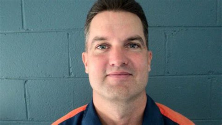 Jonathan Schmitz Biography, Age, Height, Wife, Net Worth, Family