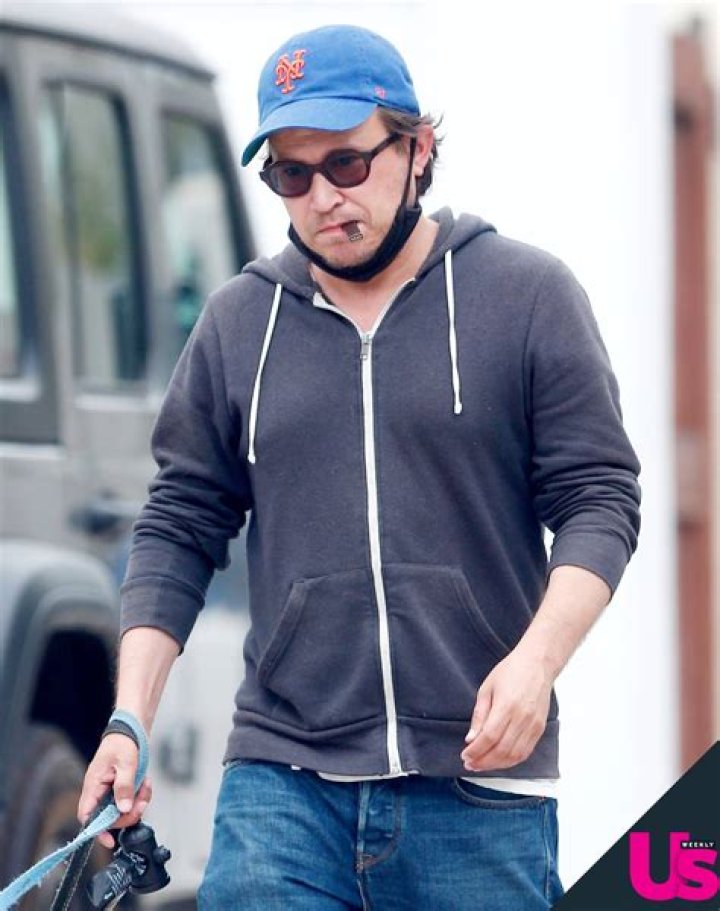 Jonathan Thomas Biography, Age, Height, Wife, Net Worth, Family