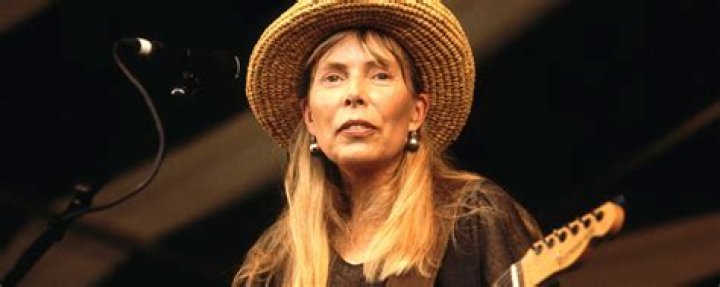 Joni Mitchell Biography, Age, Height, Husband, Net Worth, Family