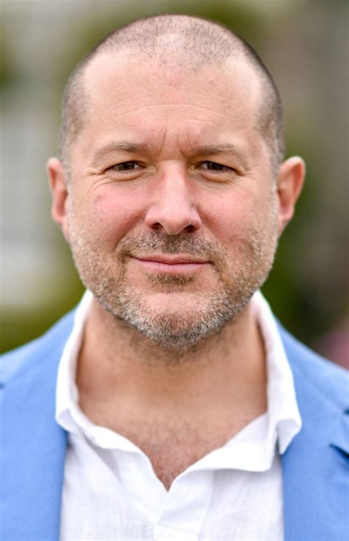 Jony Ive Biography, Age, Height, Wife, Net Worth, Family