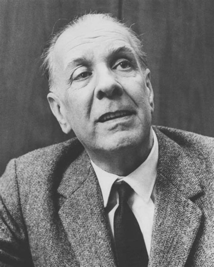 Jorge Luis Borges Biography, Age, Height, Wife, Net Worth, Family