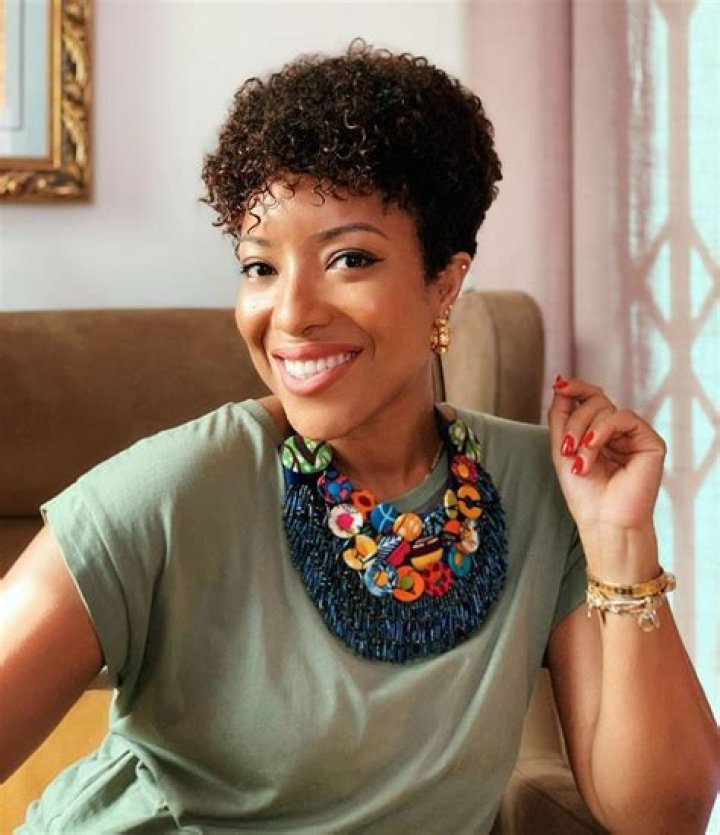 Joselyn Dumas Biography, Age, Height, Husband, Net Worth, Family