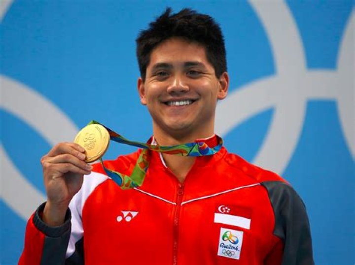 Joseph Schooling Biography, Age, Height, Wife, Net Worth, Family