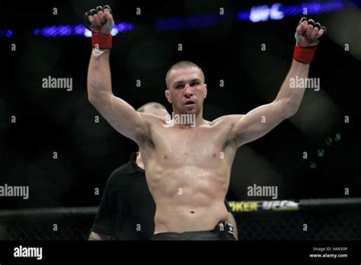 Josh Neer Biography, Age, Height, Wife, Net Worth, Family