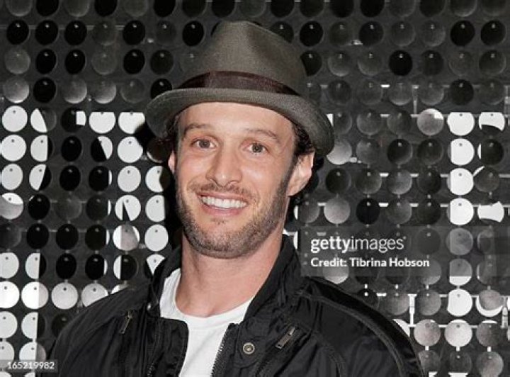 Josh Wolf Biography, Age, Height, Wife, Net Worth, Family
