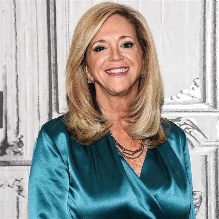 Joy Mangano Biography, Age, Height, Husband, Net Worth, Family