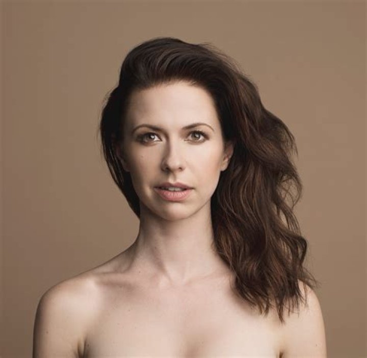 Joy Williams Biography, Age, Height, Husband, Net Worth, Family
