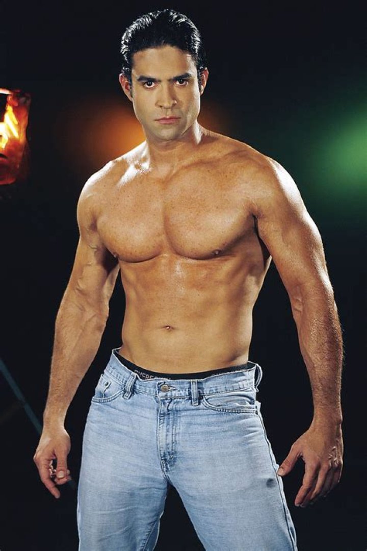 Juan Vidal Biography, Age, Height, Wife, Net Worth, Family