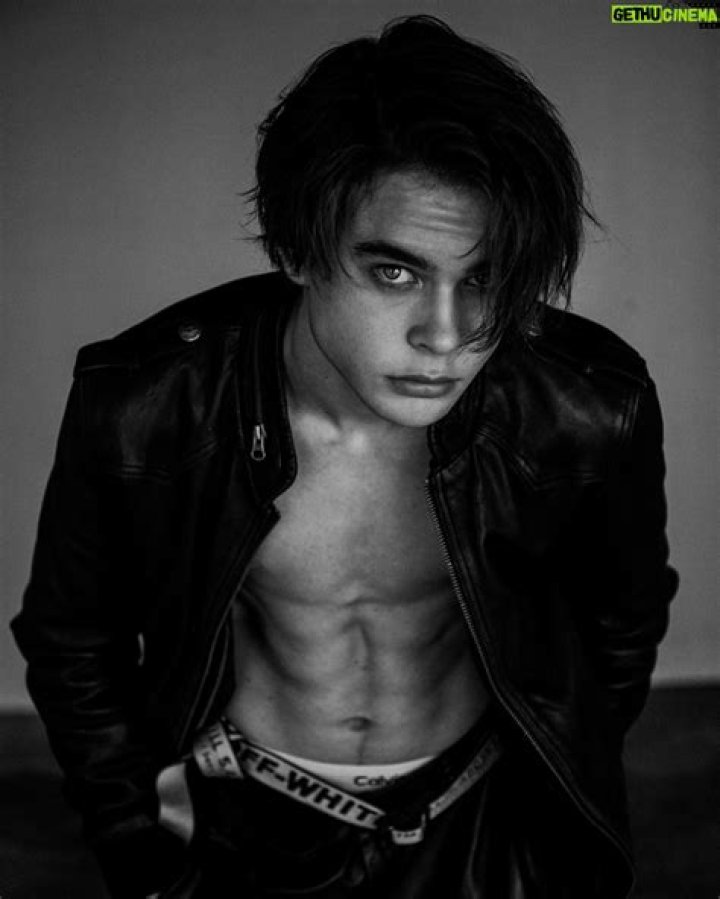 Judah Lewis Biography, Age, Height, Wife, Net Worth, Family