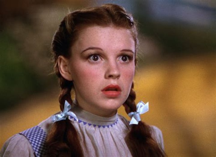 Judy Garland Biography, Age, Height, Husband, Net Worth, Family