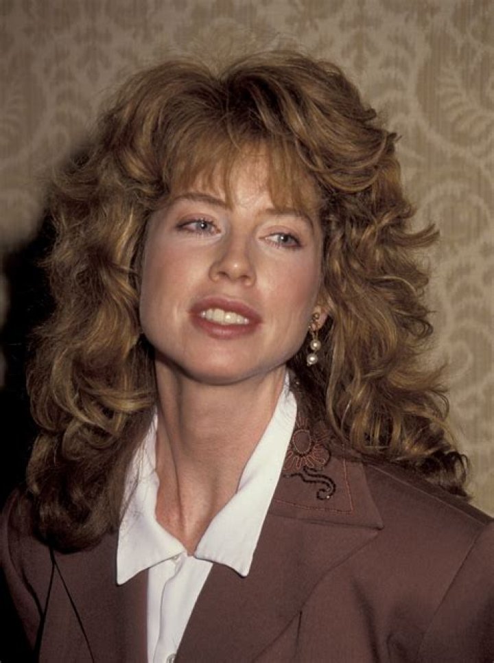 Julianne Phillips Biography, Age, Height, Husband, Net Worth, Family