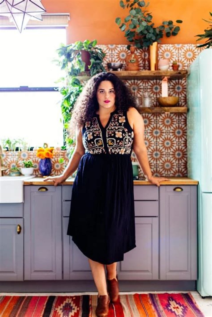 Justina Blakeney Biography, Age, Height, Husband, Net Worth, Family