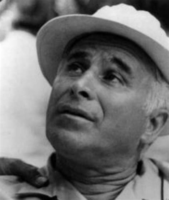 Justus Addiss Biography, Age, Height, Husband, Net Worth, Family