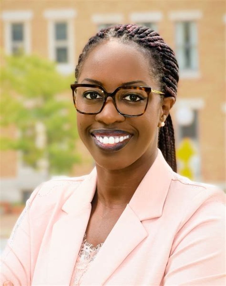 Kamissa Camara Biography, Age, Height, Husband, Net Worth, Family