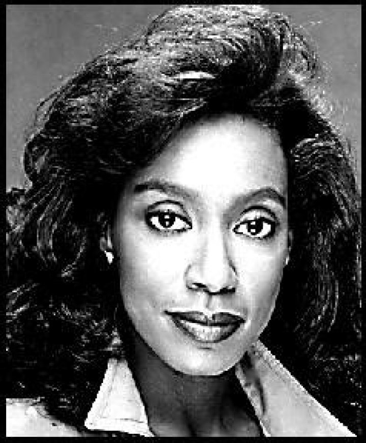 Karen Fraction Biography, Age, Height, Husband, Net Worth, Family